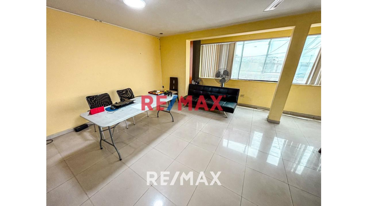 Se Vende Oficina En Av Nestor Gambeta Callao - 19