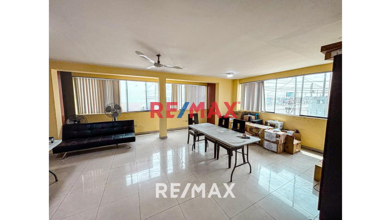 Se Vende Oficina En Av Nestor Gambeta Callao - 16