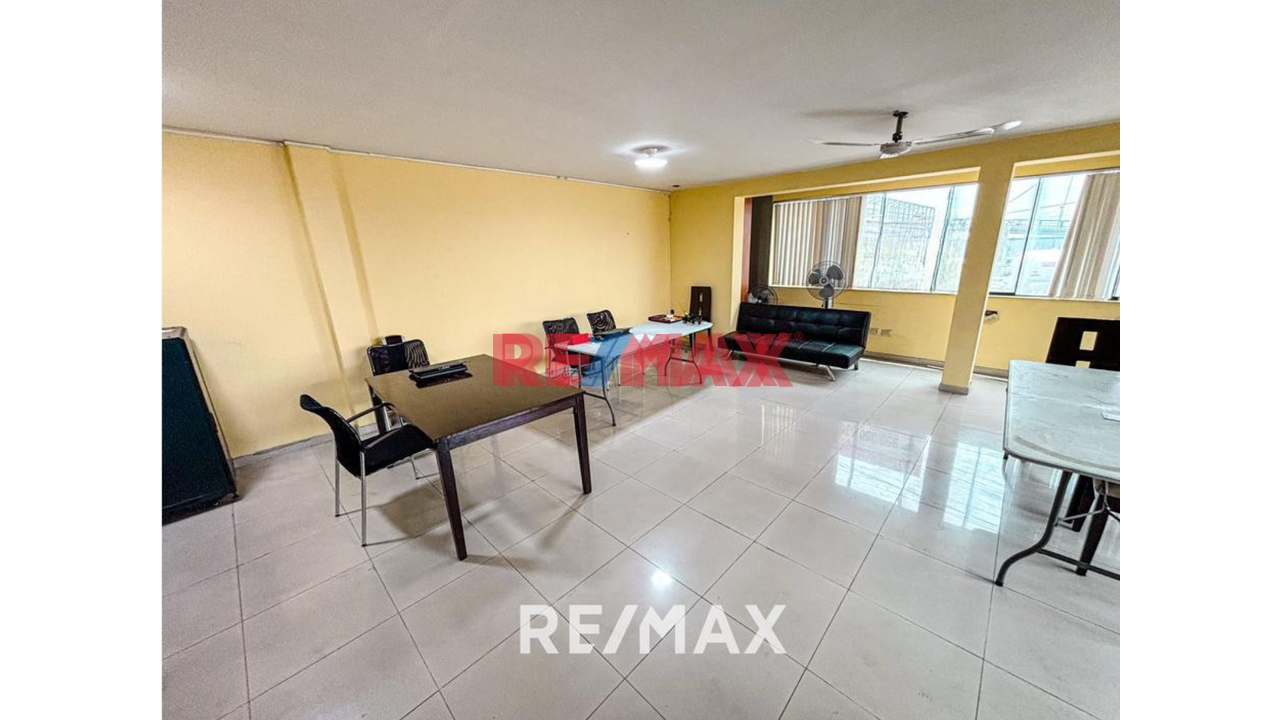 Se Vende Oficina En Av Nestor Gambeta Callao - 13