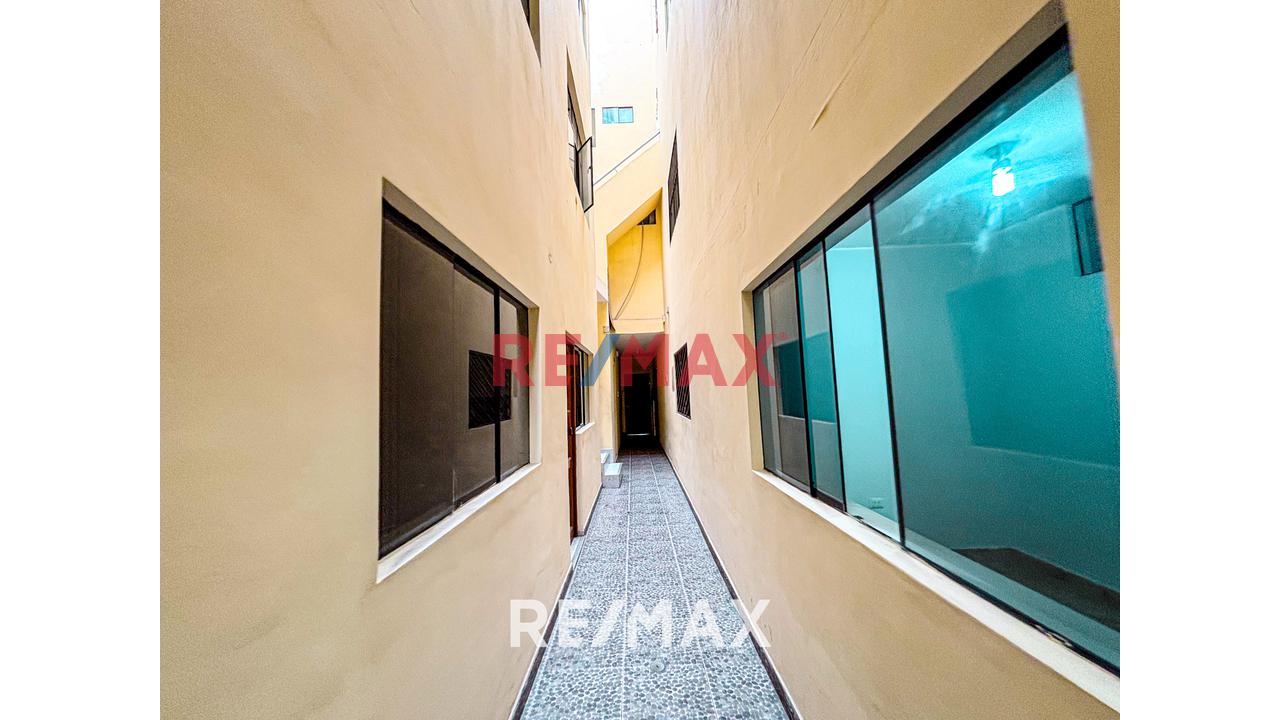 Vendo Practico Minidepartamento En San Martin De Porres 44M2 — foto 3