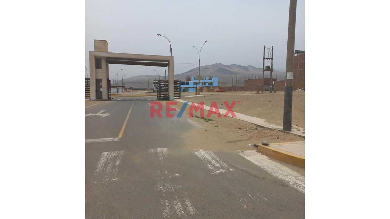 En Venta Terreno En Urbanizacion La Alameda De Lima Norte - Santa Rosa. — foto 9
