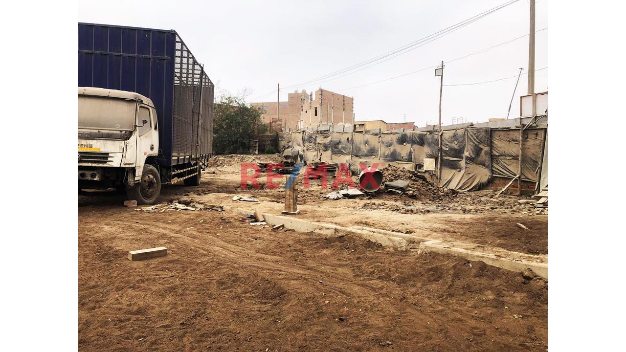 Venta De Terreno Industrial En Esquina En Villa El Salvador — foto 8