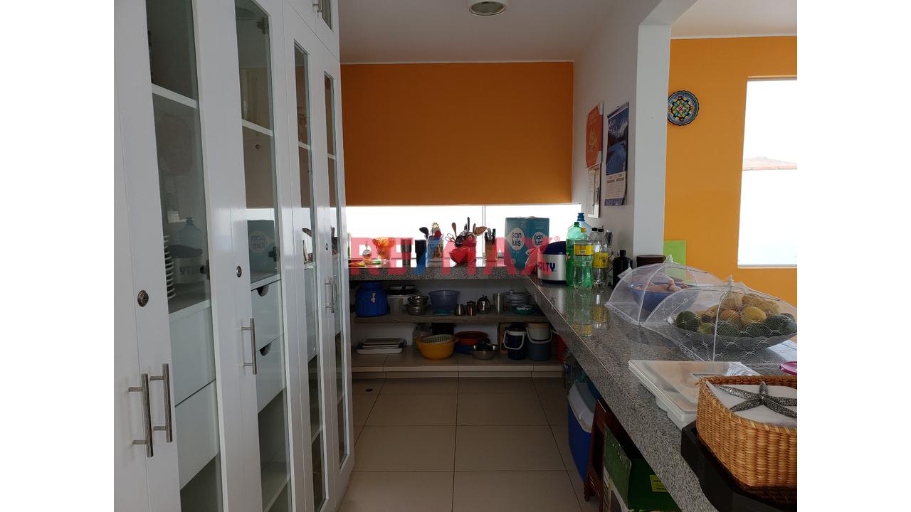 En Exclusivo Condominio. Hermosa Casa De Playa. Cerro Azul - 9