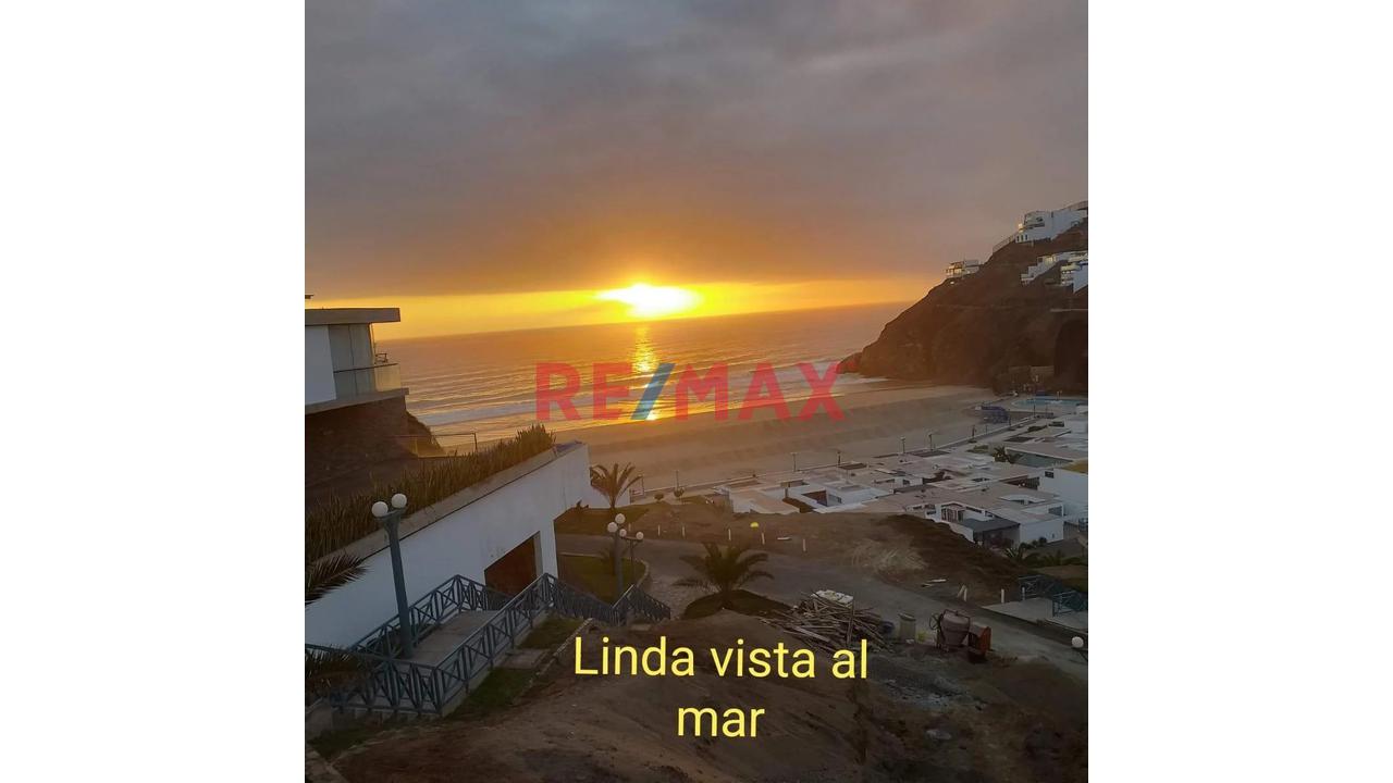 En Exclusivo Condominio. Hermosa Casa De Playa. Cerro Azul - 1