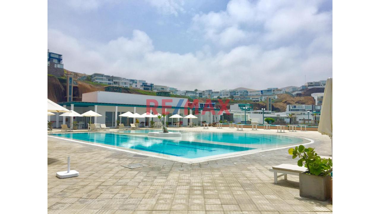 En Exclusivo Condominio. Hermosa Casa De Playa. Cerro Azul - 5
