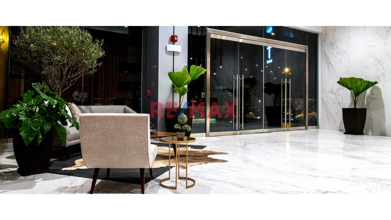 Venta Oficina De Estreno - San Isidro