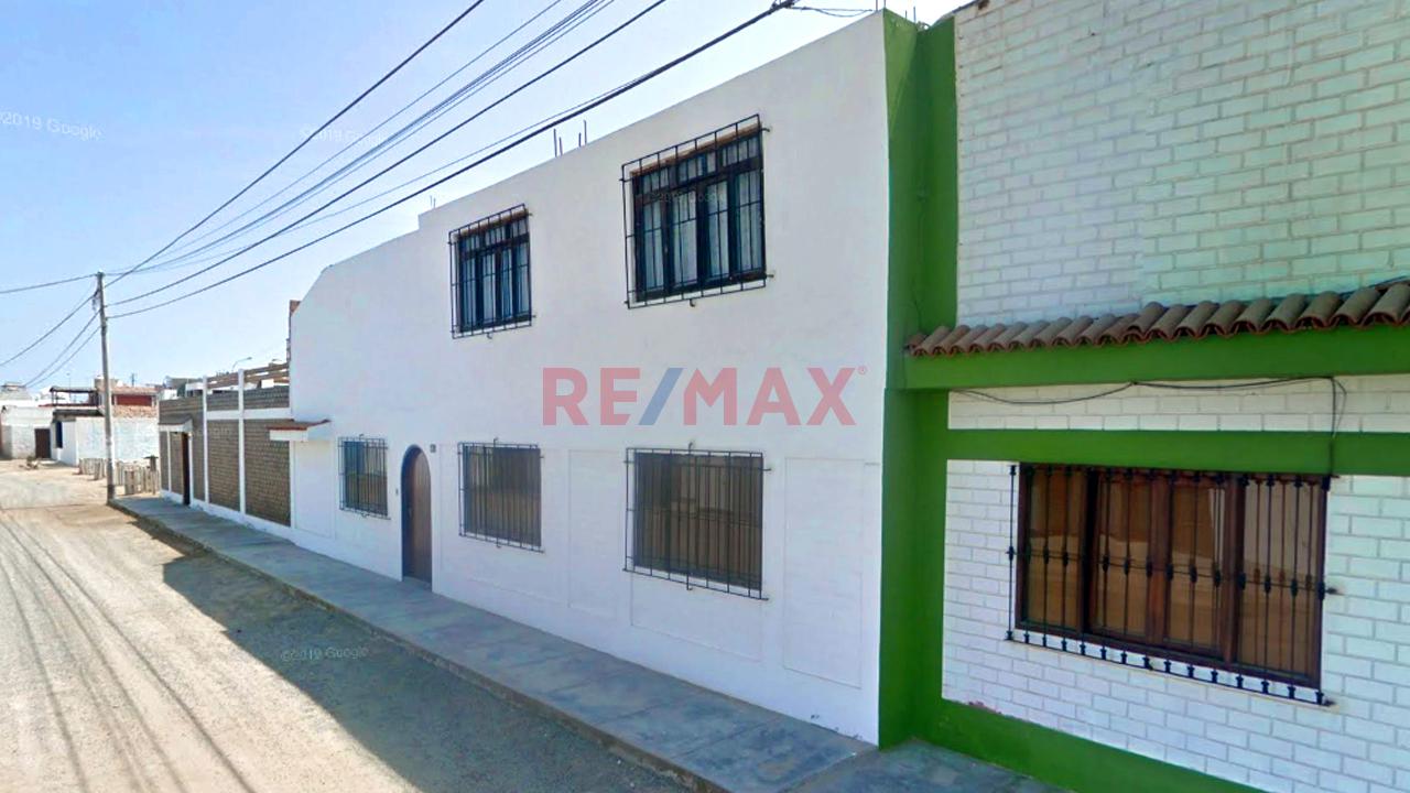 Venta Hermosa Casa De Playa,Punta Negra 270M2 - 2