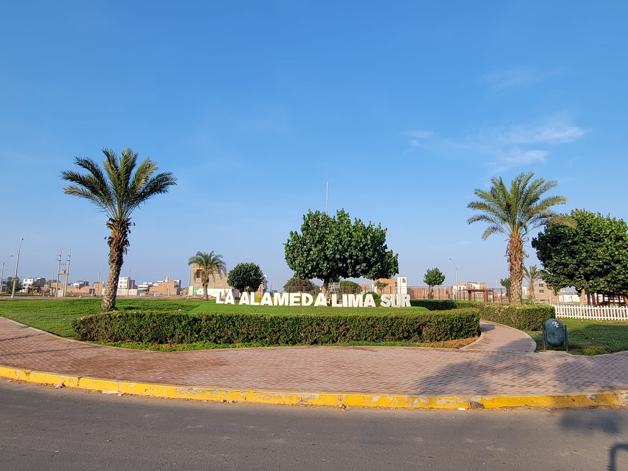 Se Vende Terreno Urbano En Urb. Alameda Sur , Chilca, Cañete.