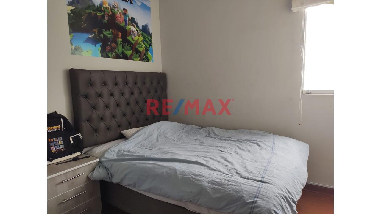 Venta De Departamento En Surquillo Con 2 Cocheras — foto 15