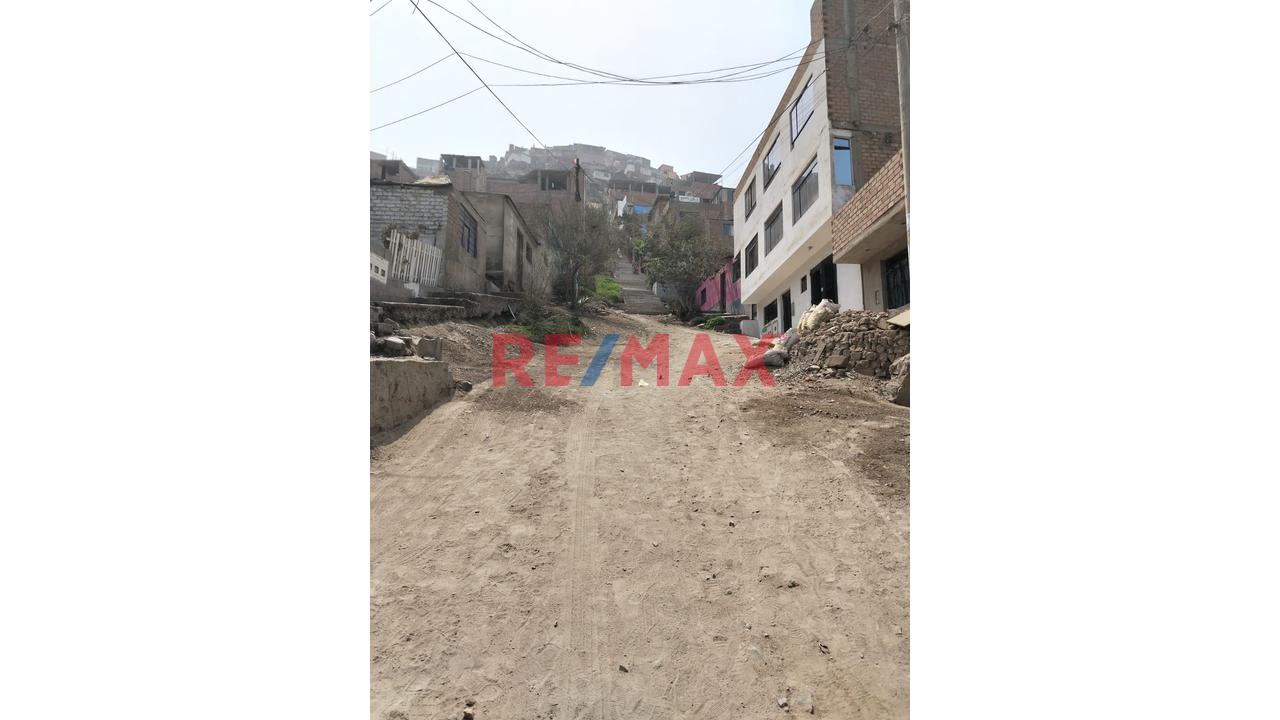 Venta Casa De 3 Pisos De 223 Mts En Comas — foto 6