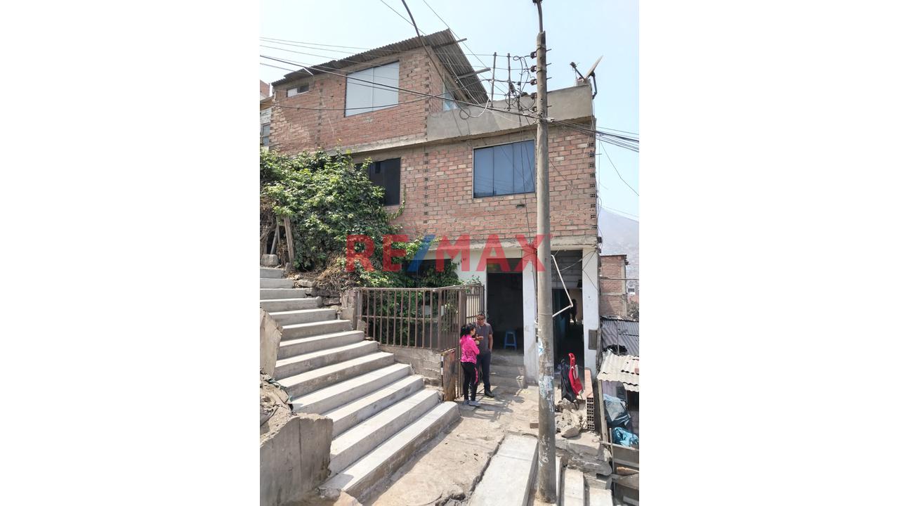 Venta Casa De 3 Pisos De 223 Mts En Comas — foto 4