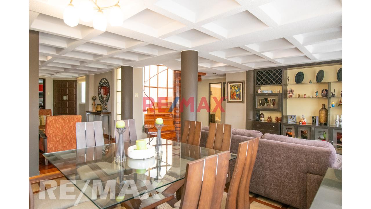En Venta Amplio Duplex En Zona Residencial De Surco — foto 7