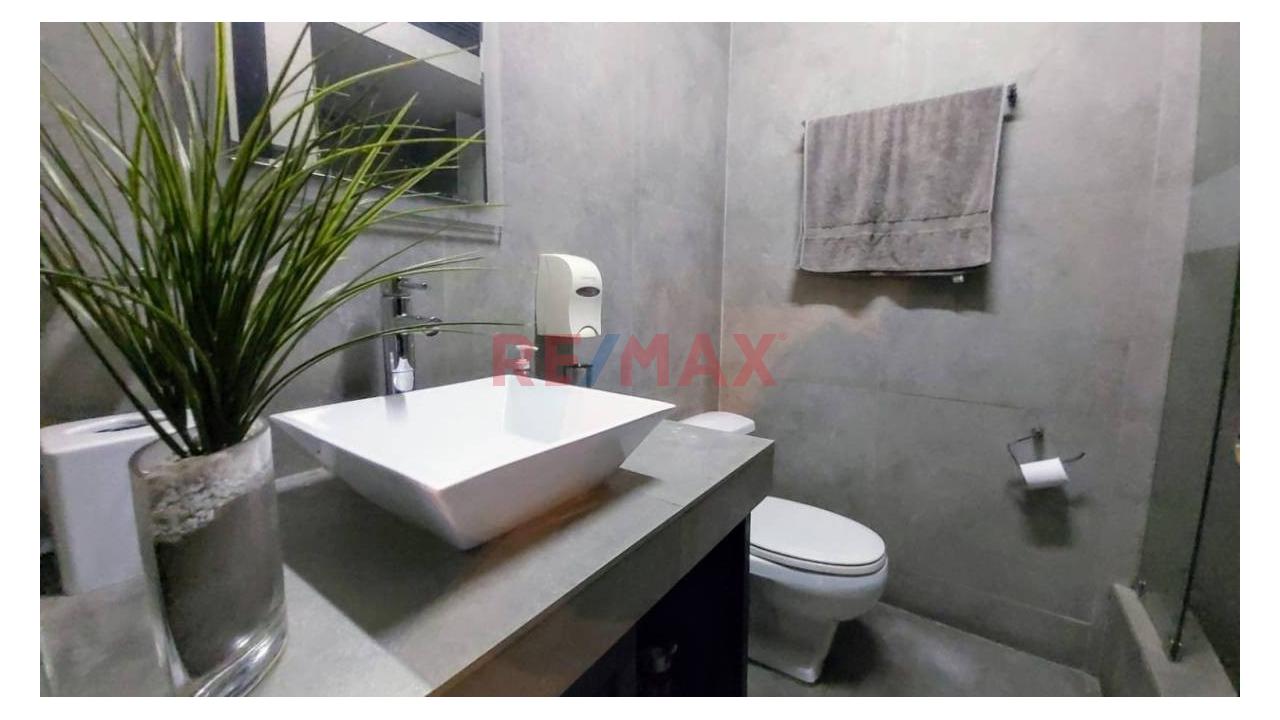 Vendo Edificio Comercial En Miraflores - Zonificación Cz - 9