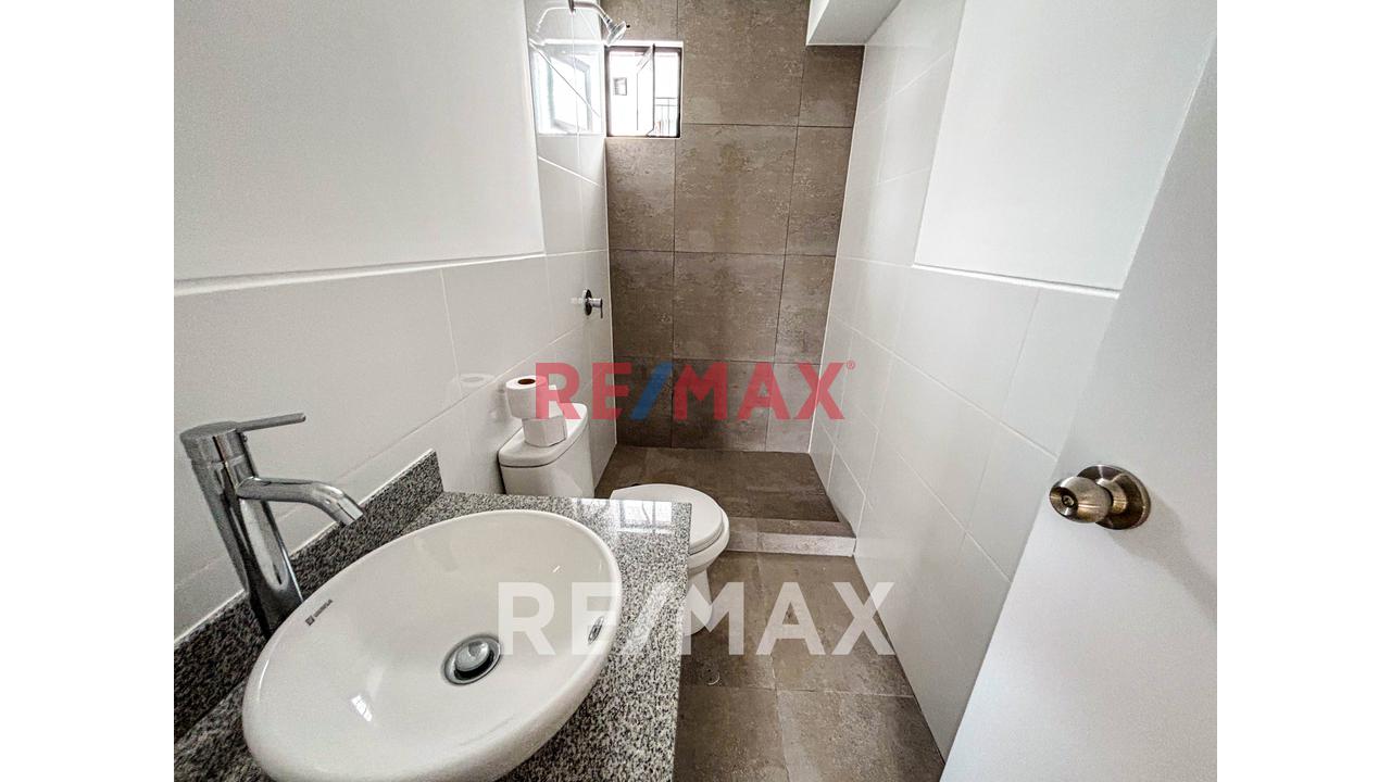 ¡Oportunidad Única! Alquiler De Departamento En Estreno — foto 14
