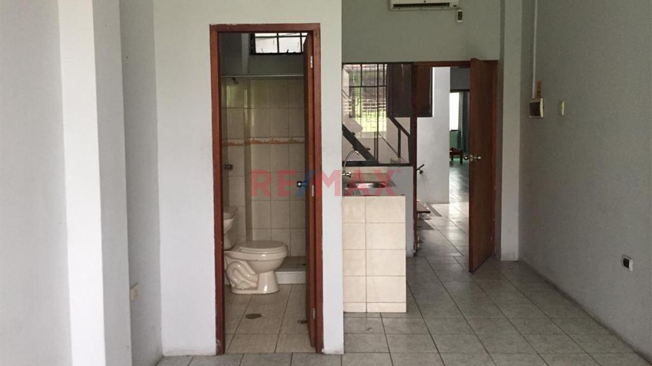Venta De Casa Urbana En Jr. Putumayo, Maynas, Loreto, Iquitos - 10