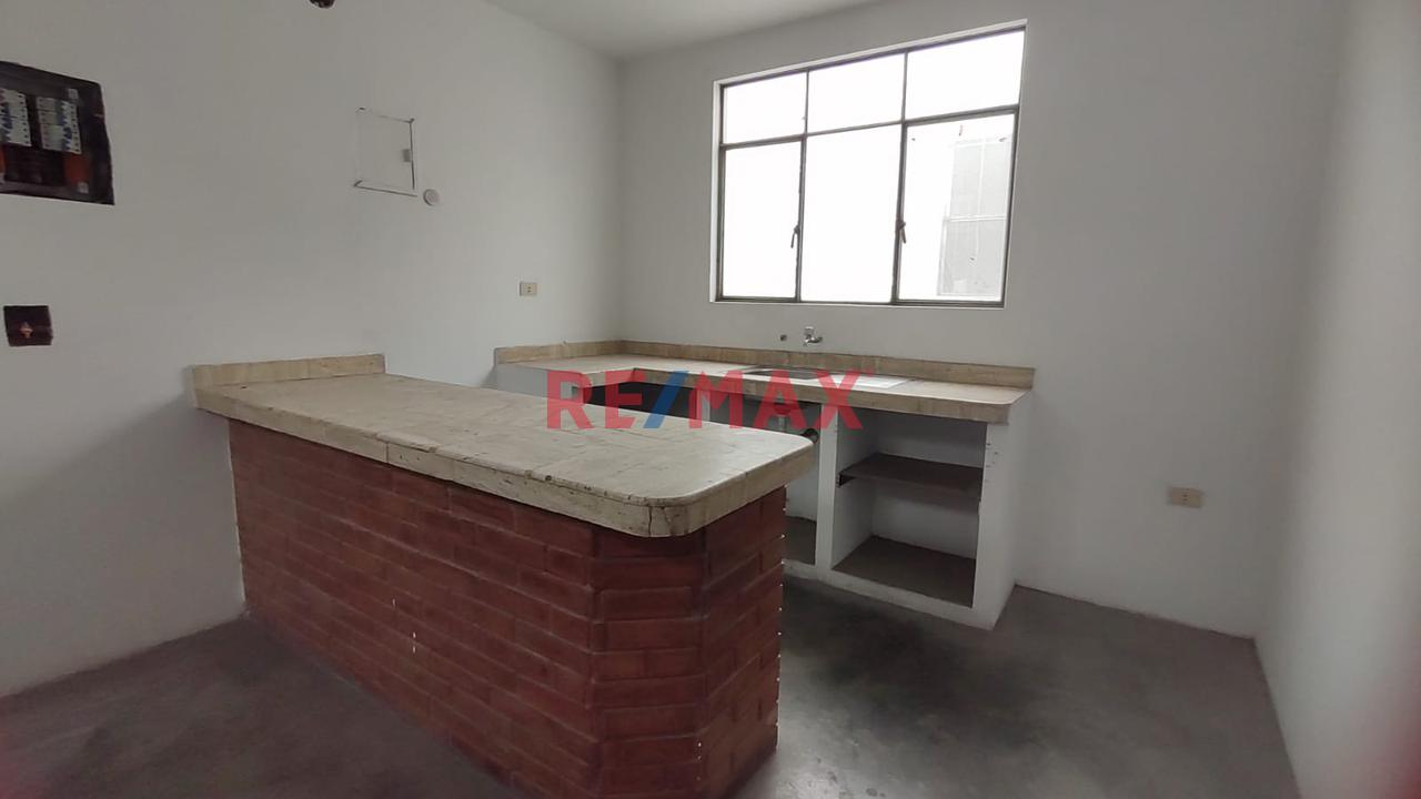 Venta De Departamento Zona Comercial Tercer Piso - Mas Aires - 9