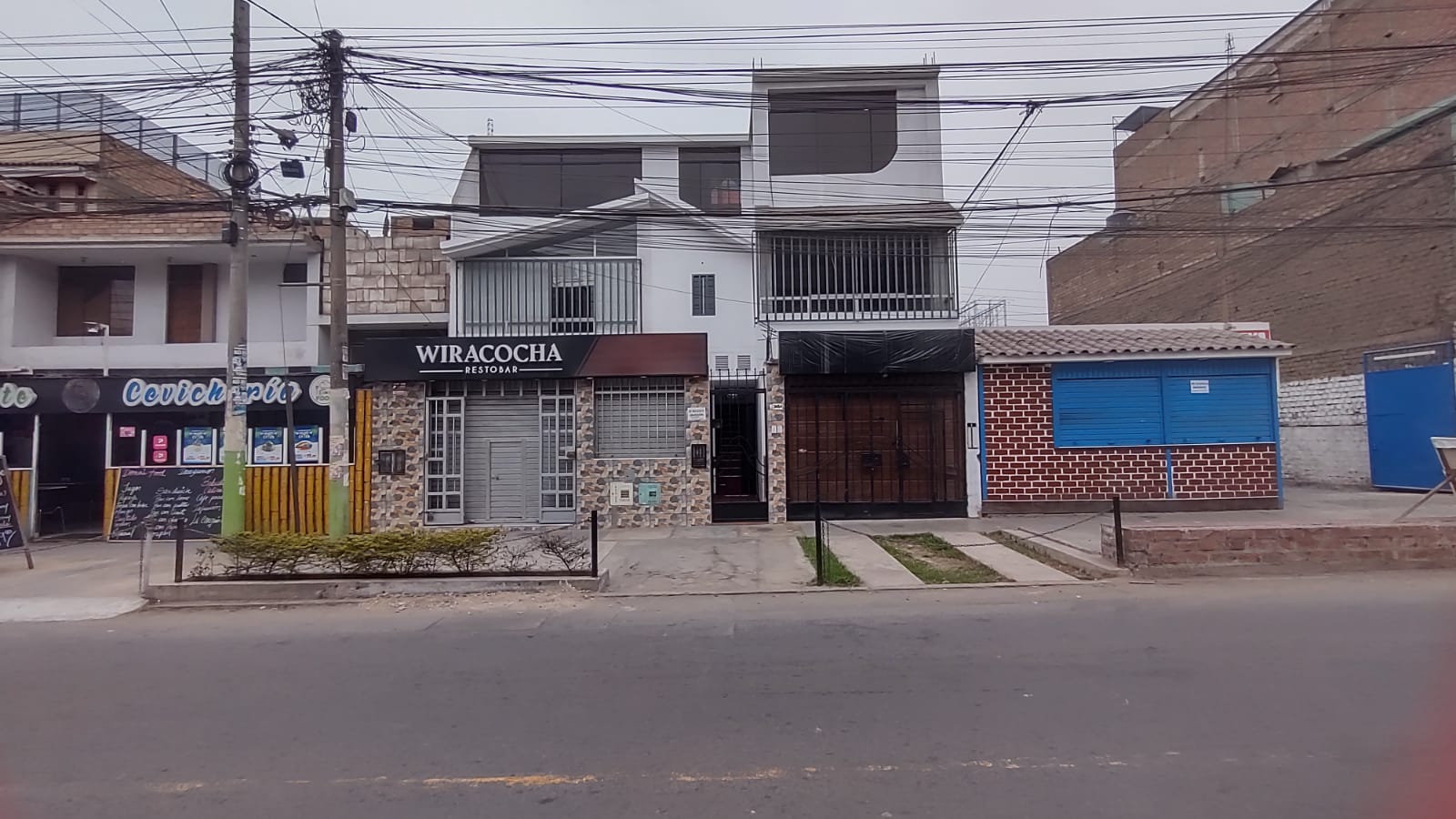 Venta De Departamento Zona Comercial Tercer Piso - Mas Aires