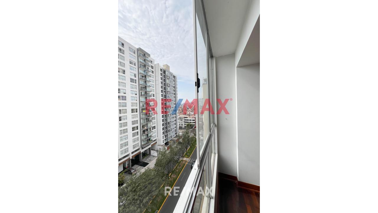 Duplex En Venta Av. Sergio Bernales,  Distrito Surquillo - 8