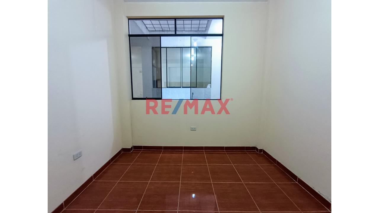 Casa en Venta de 9 dormitorios ubicado en Puente Piedra Casa en Venta de 9 dormitorios ubicado en Puente Piedra
