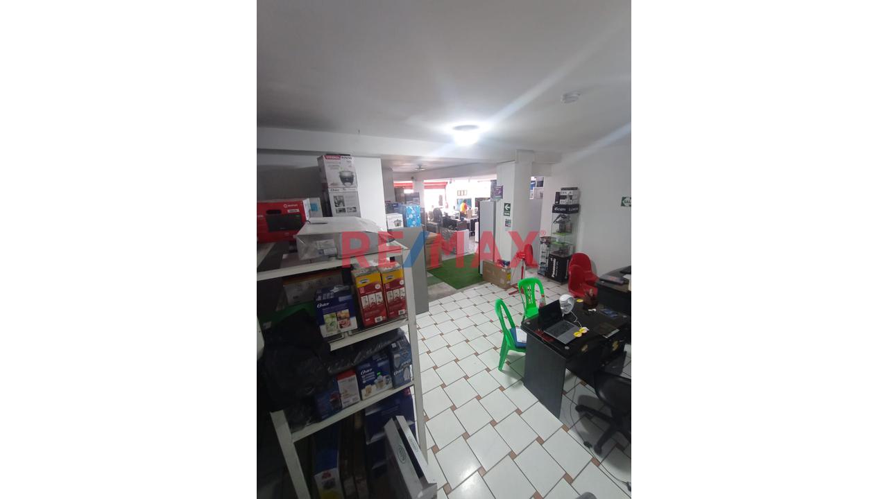 Alquiler De Local Comercial De 2 Písos - 380 M² En San Juan De Lurigancho - 6