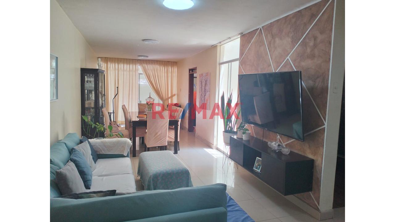 Descubre La Casa Ideal En Canta Callao, A 5 Mn De La Av. Carlos Izaguirre 🏠✨ — foto 9