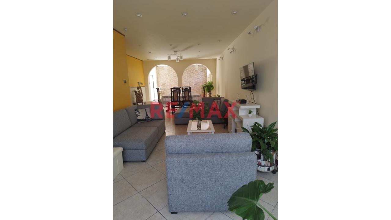 Venta De Casa En Residencial Los Paltos De San Antonio De Carapongo Lurigancho - 10