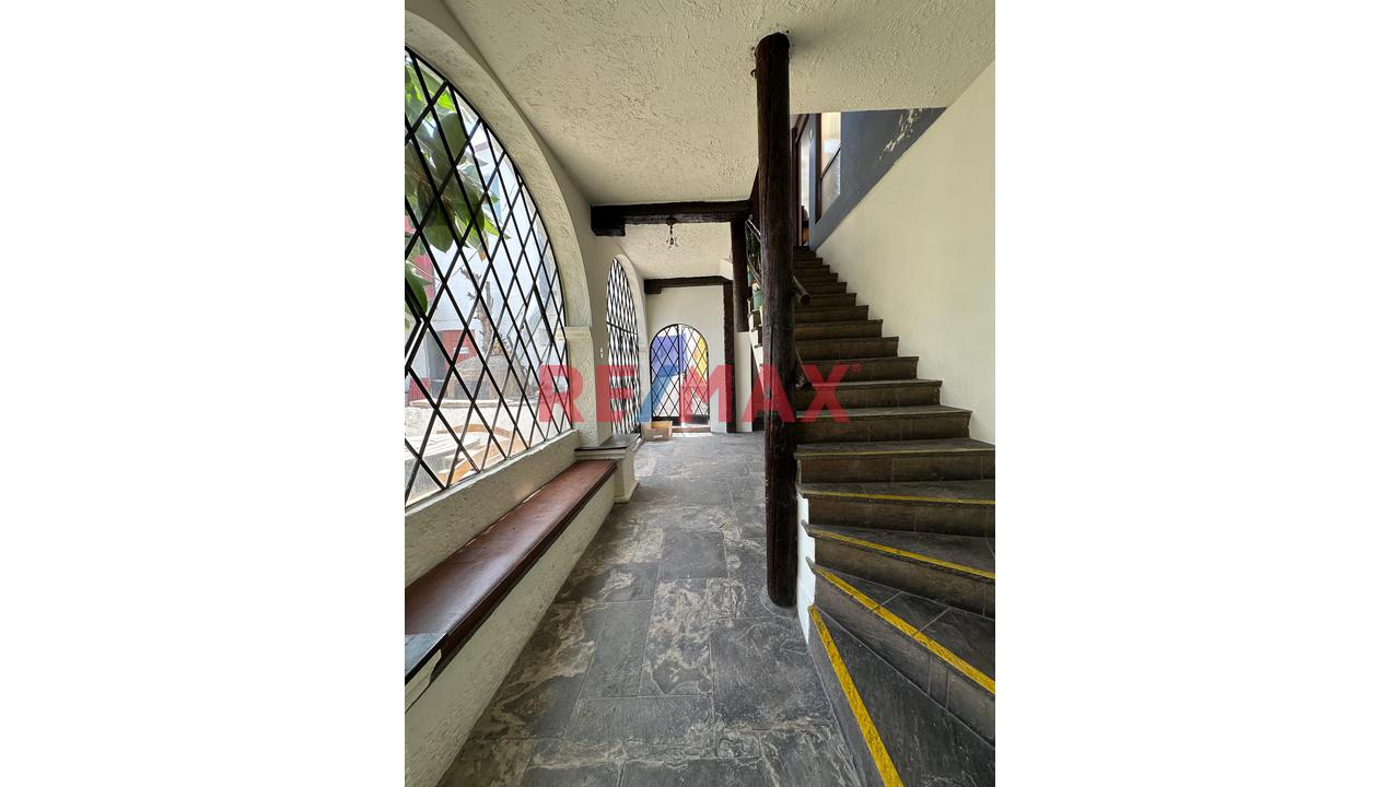 Excelente Casona , Ubicada Enpleno Centro Historico - 6