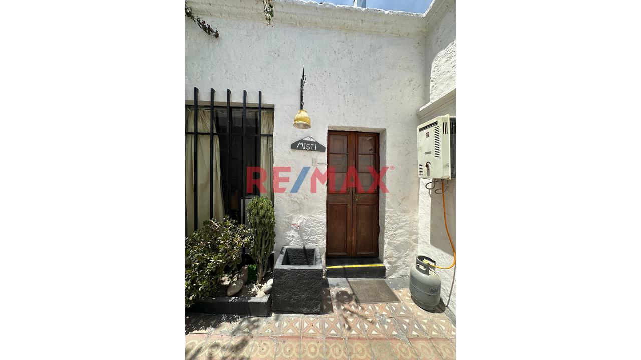 Excelente Casona , Ubicada Enpleno Centro Historico - 7