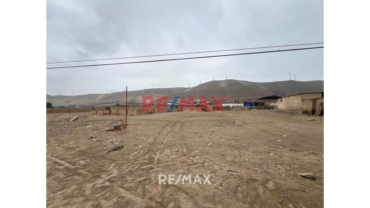 Terreno Industrial En Esquina - 3 Frentes - 5000M2 - Zona Industrial | A 25 Minutos Del Aeropuerto | Parque Porcino Ventanilla - 14