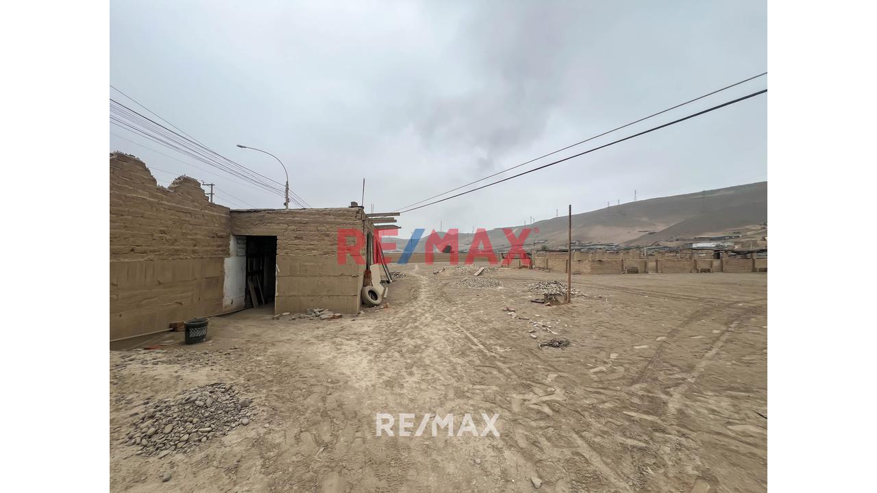 Terreno Industrial En Esquina - 3 Frentes - 5000M2 - Zona Industrial | A 25 Minutos Del Aeropuerto | Parque Porcino Ventanilla - 13
