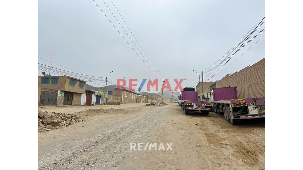 Terreno Industrial En Esquina - 3 Frentes - 5000M2 - Zona Industrial | A 25 Minutos Del Aeropuerto | Parque Porcino Ventanilla - 9
