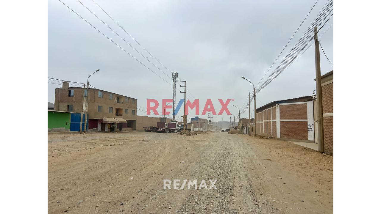 Terreno Industrial En Esquina - 3 Frentes - 5000M2 - Zona Industrial | A 25 Minutos Del Aeropuerto | Parque Porcino Ventanilla - 8
