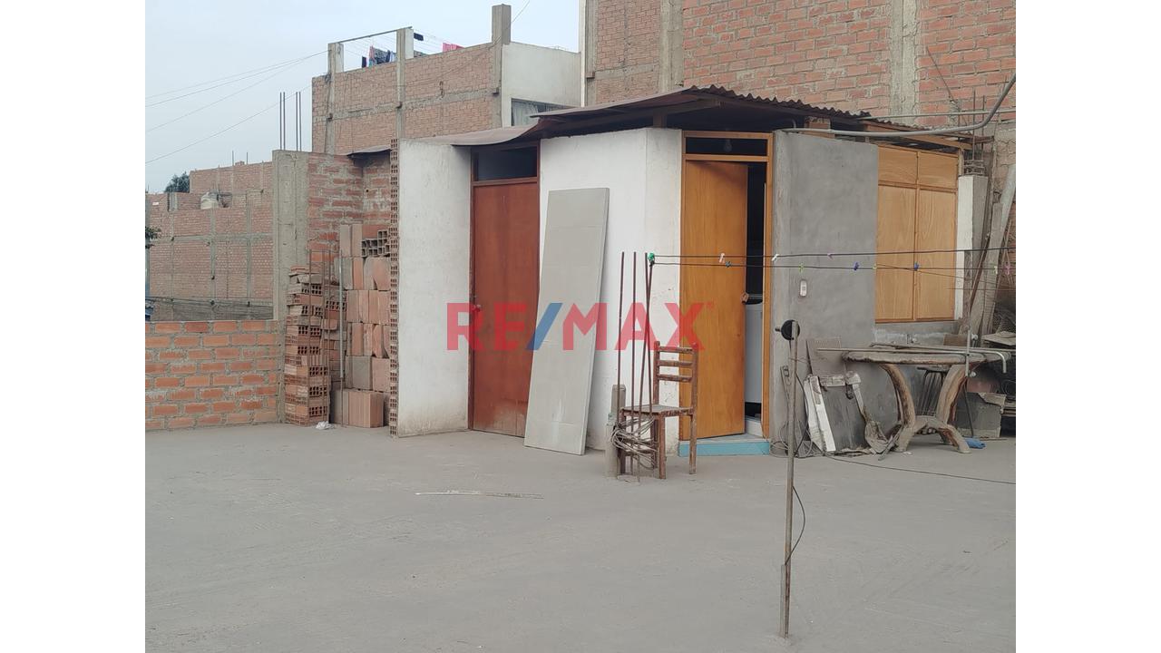 Aires En Venta En Esquina - 4