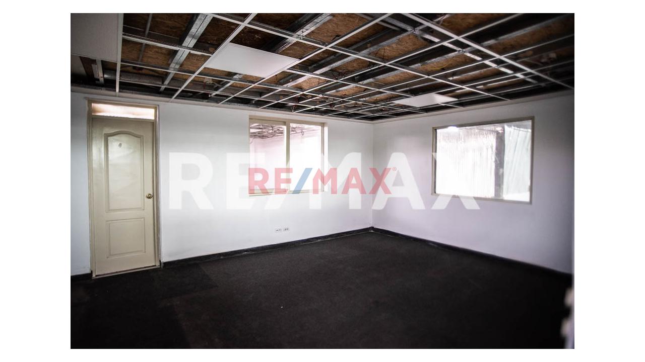 Alquiler De Local Industrial En Santiago De Surco 1352 M2 - 21
