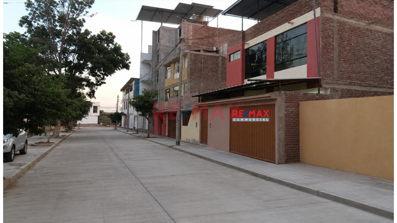 Alquilo Local - Casa Comercial – Urb. Los Educadores Piura - 2