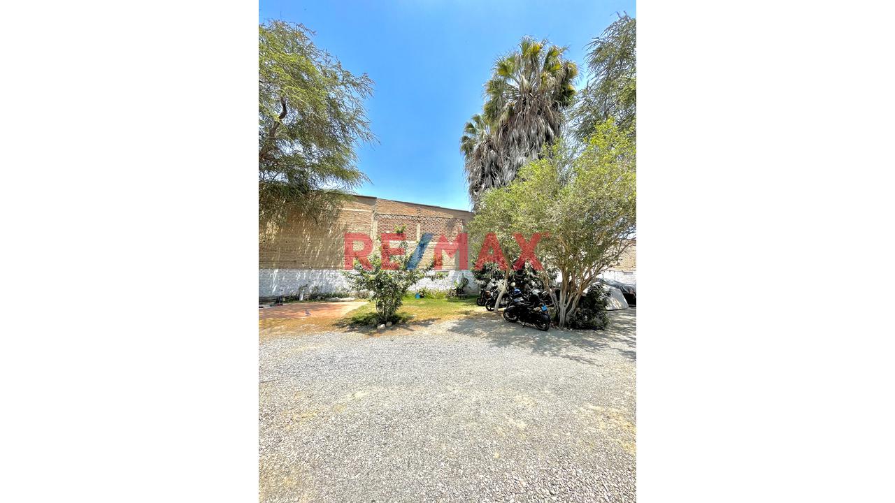 Terreno Comercial en Alquiler ubicado en Ama Llulla 110 Terreno Comercial en Alquiler ubicado en Ama Llulla 110