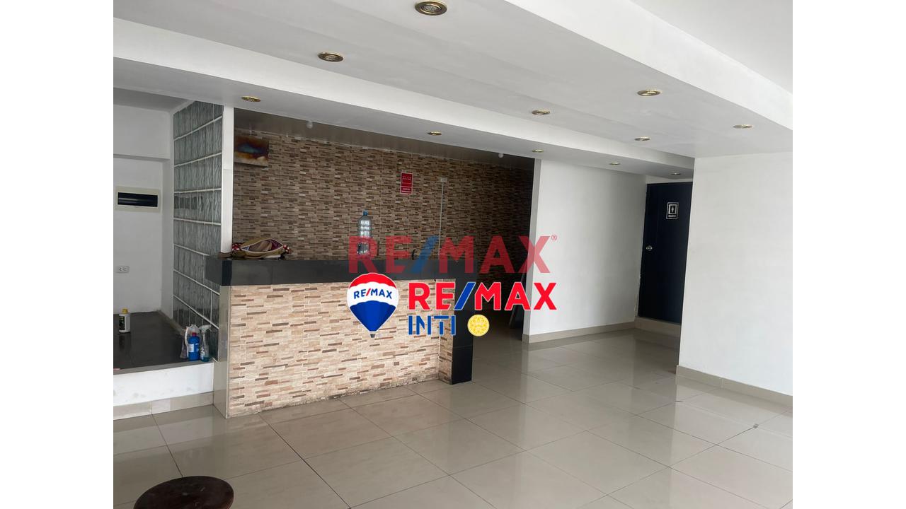 Excelente Local Comercial - 18