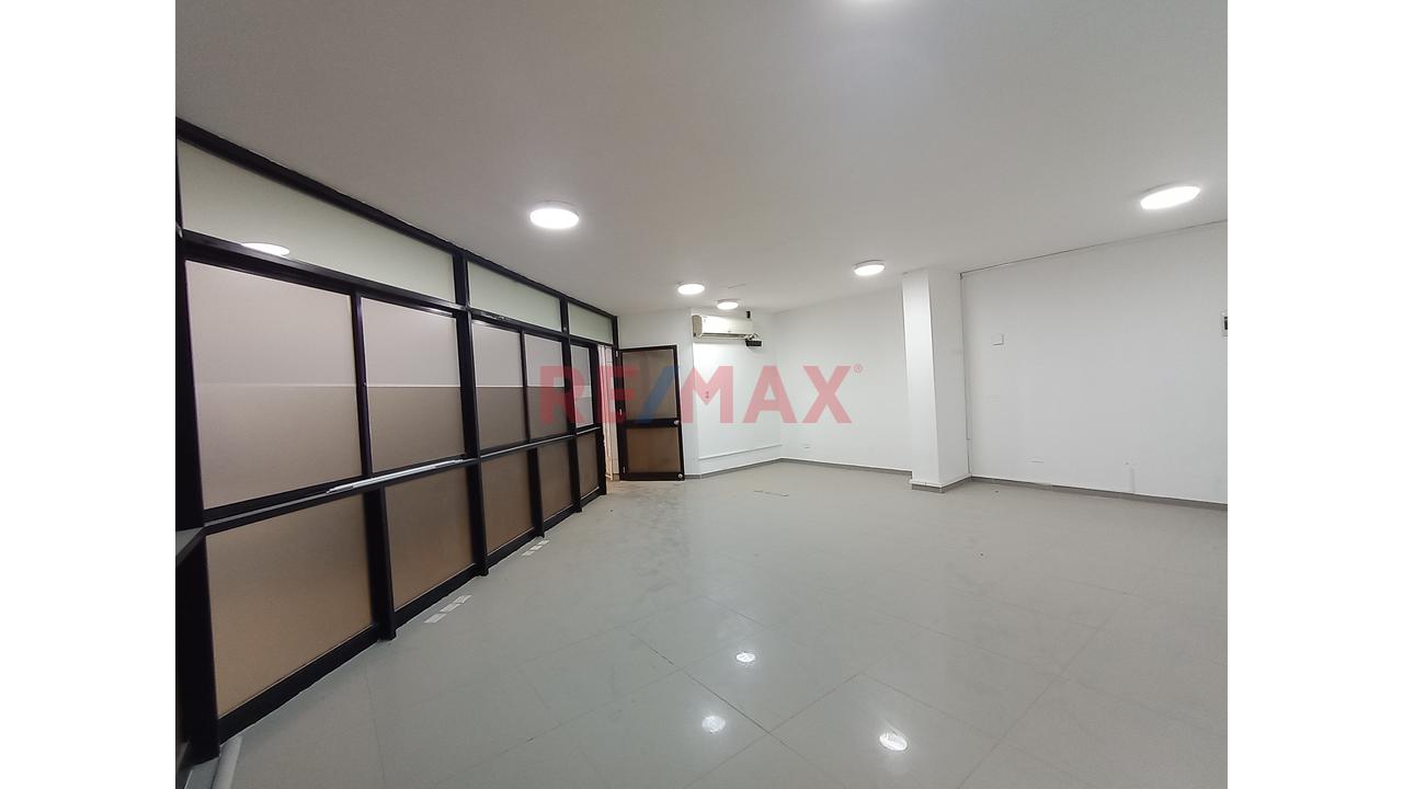 Alquiler De Oficina Para Negocios: 83 M2 304-306' - 11