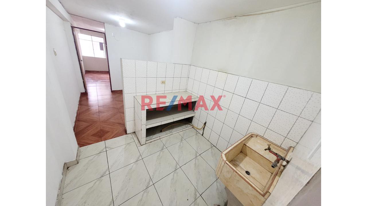 *¡Oportunidad! Vendo Departamento En San Martín De Porres* — foto 4