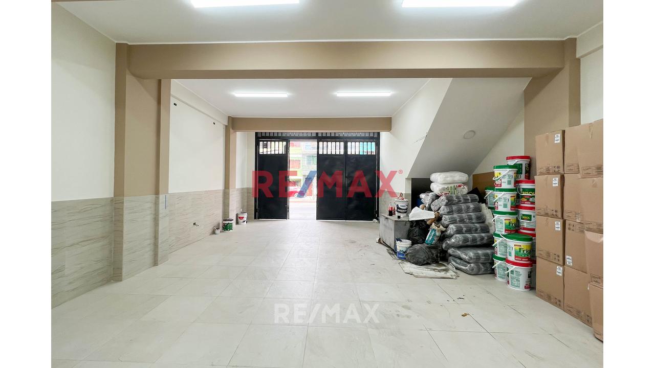 Alquiler De Local De 140M2 En Villa El Salvador - 8