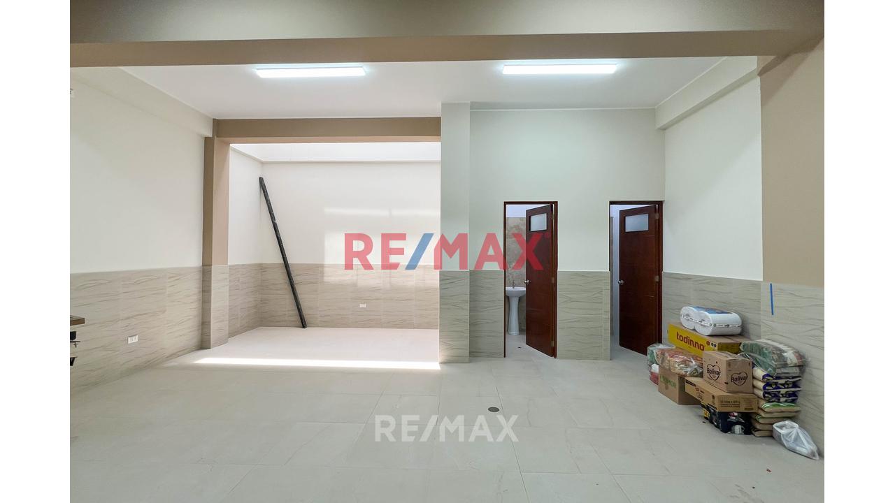 Alquiler De Local De 140M2 En Villa El Salvador - 4