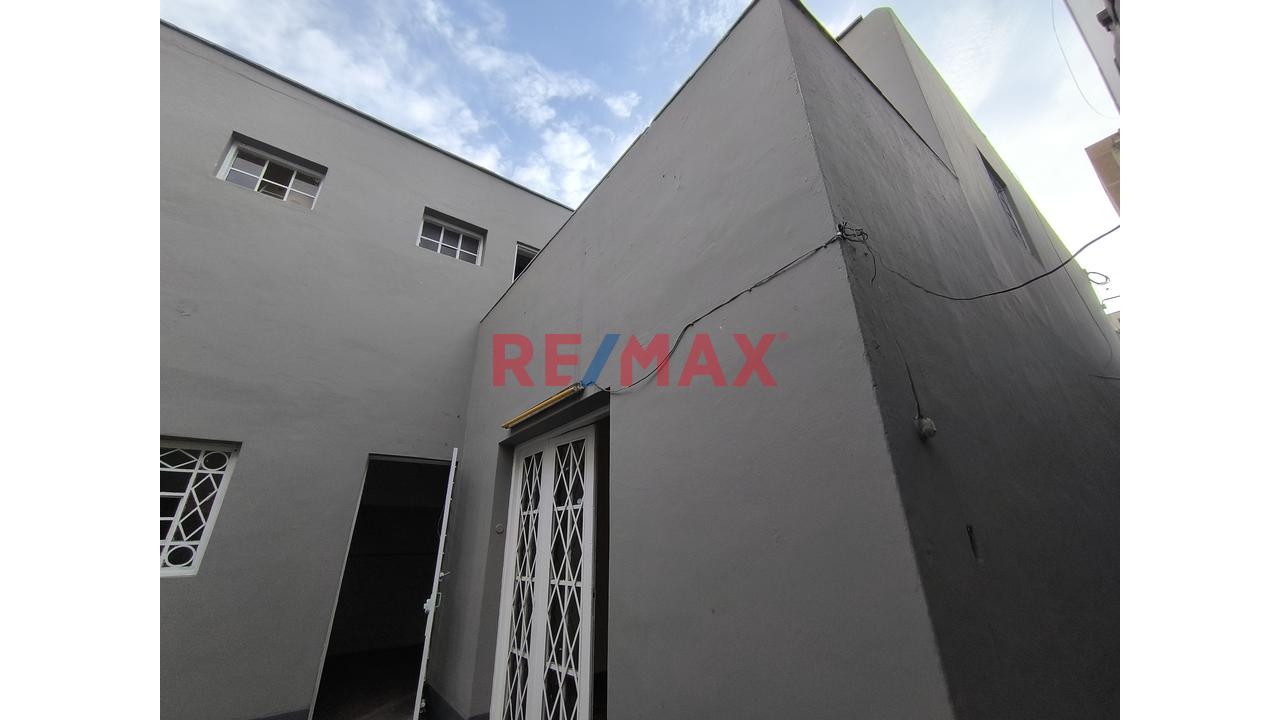 Alquiler De Local Comercial En Lince De 242M2 - 3
