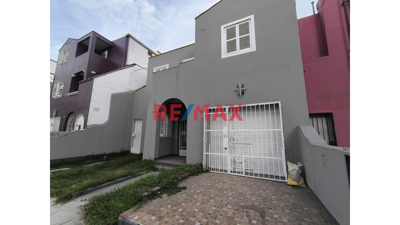 Alquiler De Local Comercial En Lince De 242M2 - 1