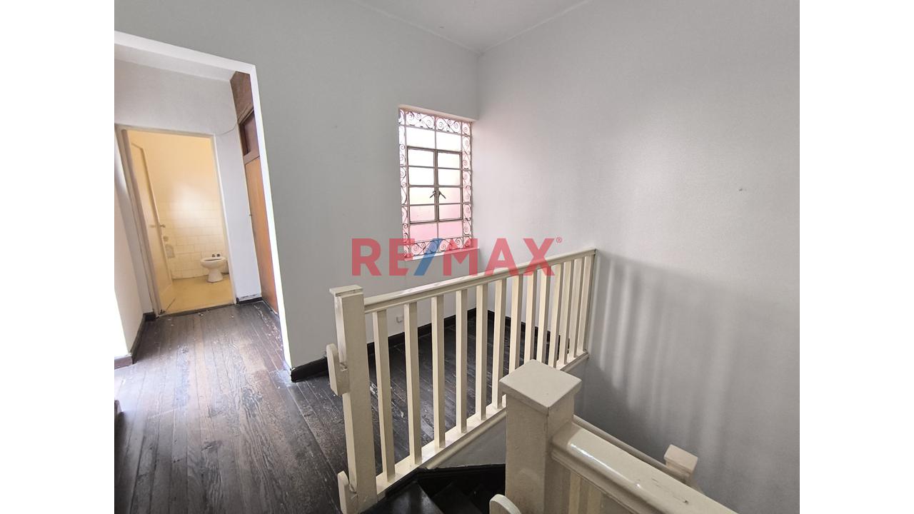 Alquiler De Local Comercial En Lince De 242M2 - 17