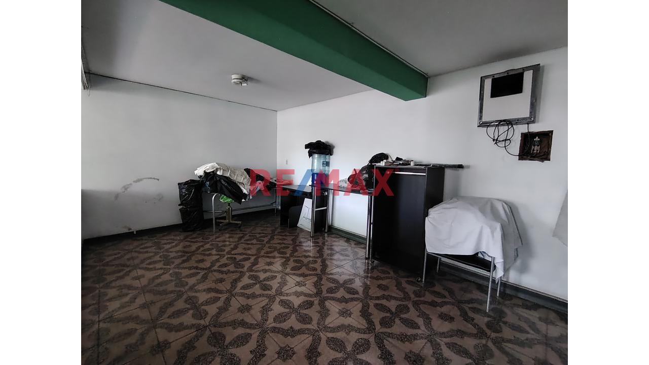 Se Vende Amplia Casa De 02 Pisos + Azotea Sector 01 Grupo 02 En Villa El Salvador — foto 6