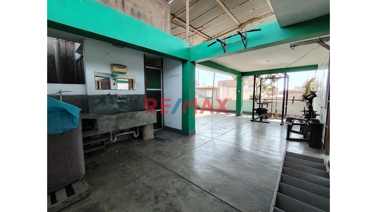 Se Vende Amplia Casa De 02 Pisos + Azotea Sector 01 Grupo 02 En Villa El Salvador — foto 13