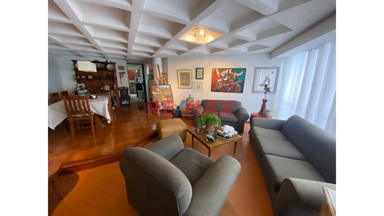 Departamento de 4 dormitorios en Miraflores, 177 m²