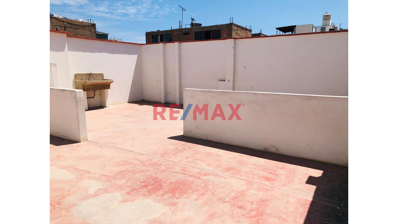 ¡Vendo Casa En Buen Estado En Urb, Jardines Viru, Bellavista, Callao! — foto 4