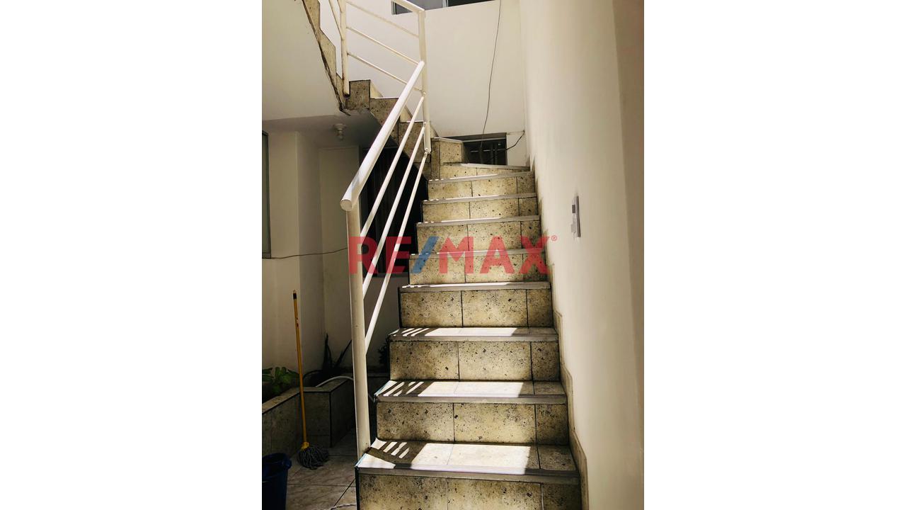 ¡Vendo Casa En Buen Estado En Urb, Jardines Viru, Bellavista, Callao! — foto 9