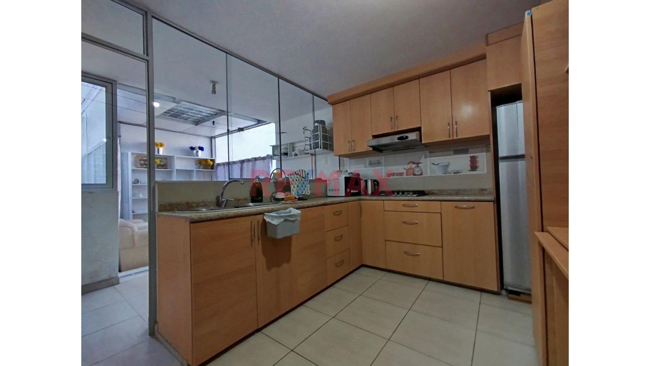 Departamento Completamente Amoblado Urb Quinta Casuarinas - 7